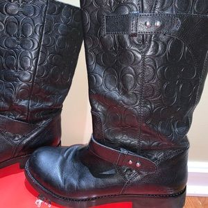 Couch Black Leather Boots